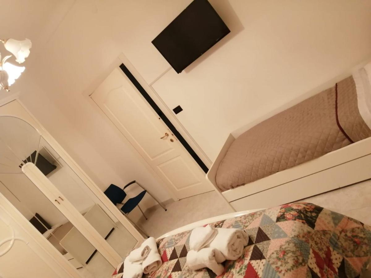 La Casa Nel Vico Apartamento Locorotondo Exterior foto